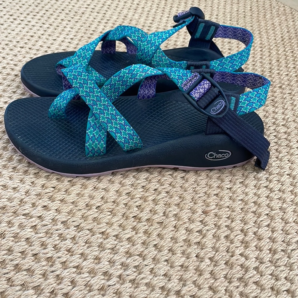 Women’s size 8 Chaco Z/2 classic sandals